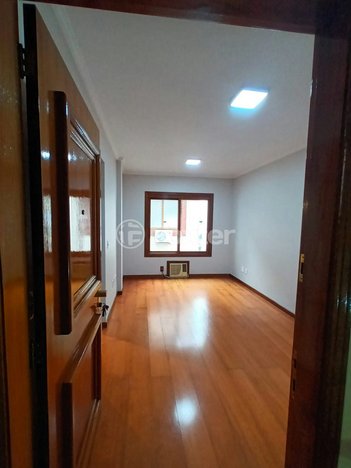 apartment em Rua Vicente da Fontoura, Santana - Porto Alegre - RS