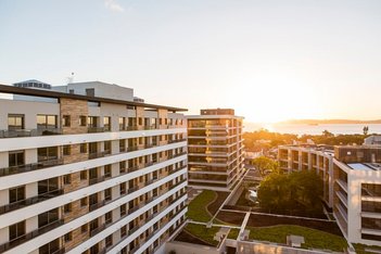 apartment em Avenida Wenceslau Escobar, Cristal - Porto Alegre - RS