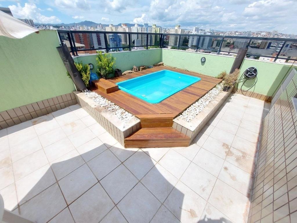 Cobertura com 4 quartos — Palmares, Belo Horizonte