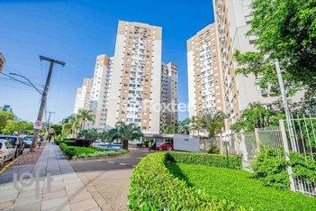 apartment em Dom Cláudio José Gonçalves Ponce de Leão, Vila Ipiranga - Porto Alegre - RS