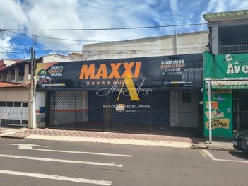 industrial em Rua José Thiago, Vila Nossa Senhora de Fátima - Botucatu - SP