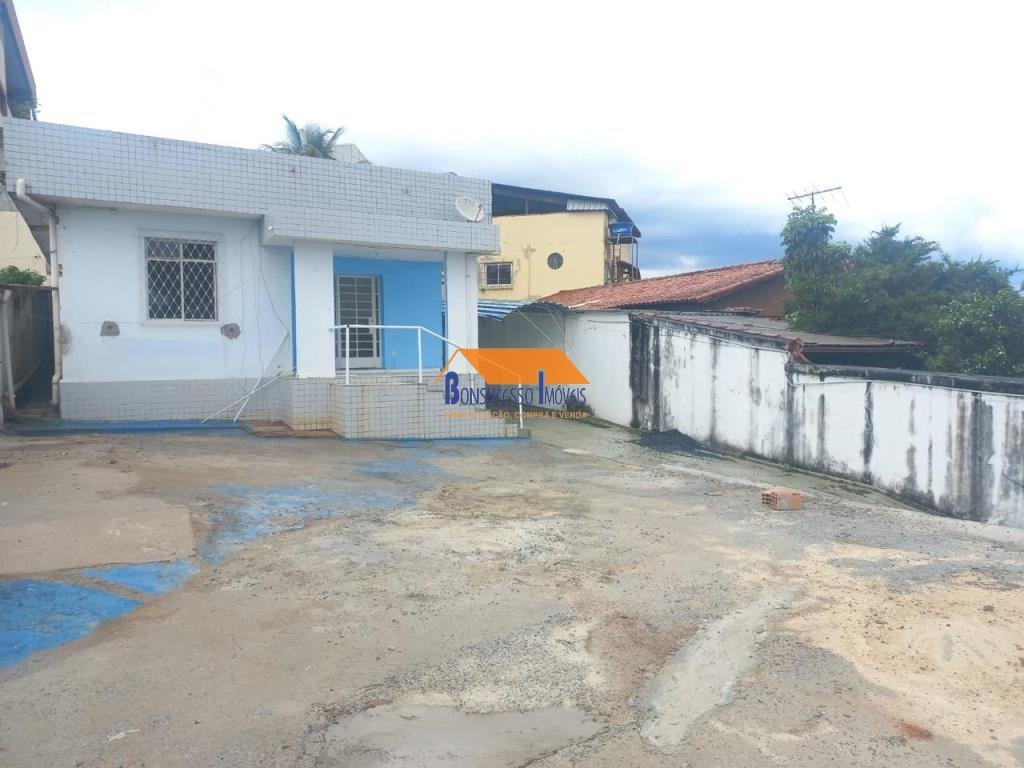 Casa com 3 quartos — Planalto, Belo Horizonte