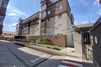 apartment em Rua Salvador Ferrante, Boqueirão - Curitiba - PR