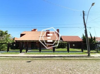 house em Rua da Várzea, Centro - Xangri-Lá - RS