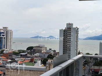 apartment em Rua Santos Saraiva, Capoeiras - Florianópolis - SC