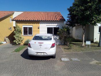 house em Rua Irmã Maria Hiltgardis, Olaria - Canoas - RS