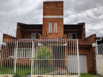 house em Rua Antônio Ângelo Carraro, Jardim Sabará - Porto Alegre - RS