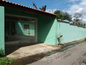 agricultural em Rua Katsuzo Yamamoto, Jardim Nippon Club - Arujá - SP