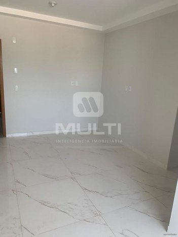 apartment em Rua Almirante Barroso, Tubalina - Uberlândia - MG