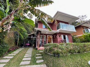 house em Rua Bernardo Coutinho, Araras - Petrópolis - RJ