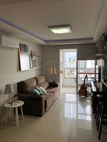 apartment em Rua Santos Saraiva, Capoeiras - Florianópolis - SC