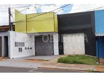 business em Avenida Brigadeiro Sampaio, Daniel Fonseca - Uberlândia - MG