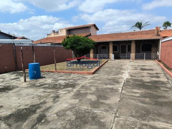 house em Avenida Azênio de Azevedo Chaves, Jardim Santa Maria - Jacareí - SP