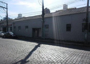 industrial em Presidente Roosevelt, Centro - São Leopoldo - RS