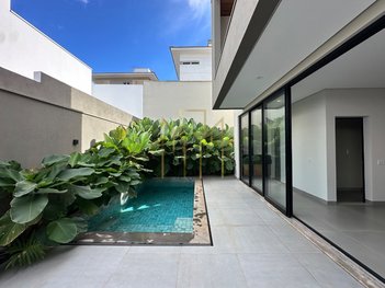 house em Avenida dos Jardins, Nova Uberlândia - Uberlândia - MG