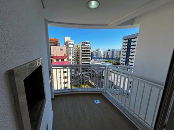 apartment em Avenida Rio Branco, Capoeiras - Florianópolis - SC