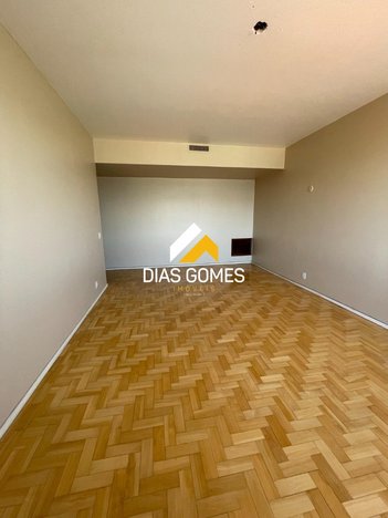 apartment em Praça Coronel Pedro Osório, Centro - Pelotas - RS