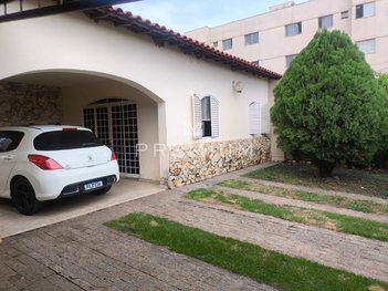 house em Rua Rio Grande do Sul, Brasil - Uberlândia - MG