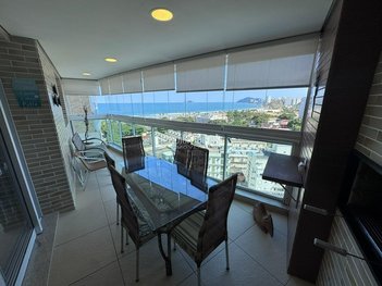 apartment em Rua Dona Vitória Yunes Stefano, Enseada - Guarujá - SP