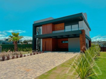 house em Avenida Castelo Branco, Centro - Torres - RS