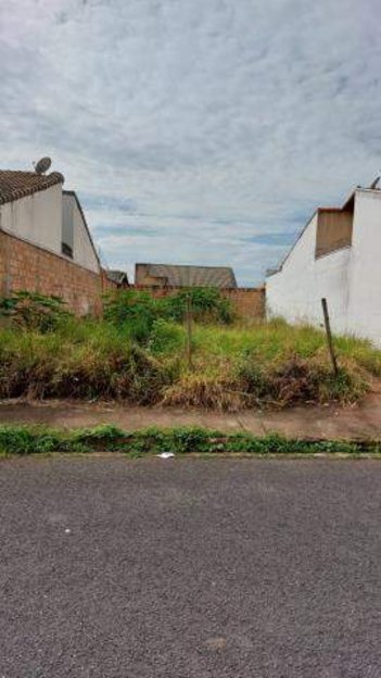 land_lot em Rua Joaquim Vieira Ramos, Santa Rosa - Uberlândia - MG