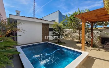 house em Avenida 10, Zona Central - Rio Claro - SP