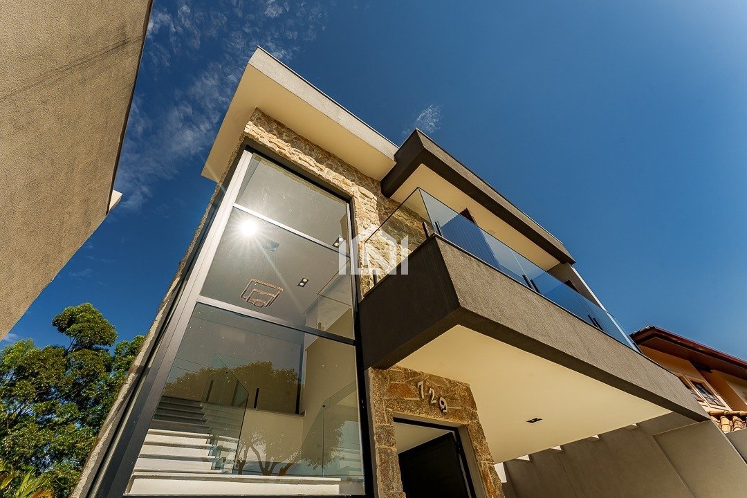 casa a venda no condominio sao paulo ii fachada