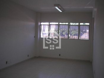 office em Rua Corredeira, Bosque da Saúde - São Paulo - SP