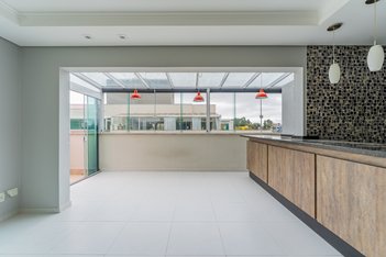 apartment em Avenida Manoel Ribas, Mercês - Curitiba - PR