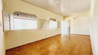 house em QSE 18, Taguatinga Centro (Taguatinga) - Brasília - DF