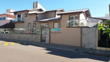 house em Rua Pascoal Simone, Coqueiros - Florianópolis - SC