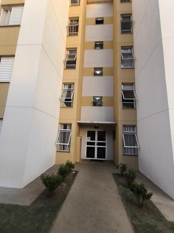 apartment em Rua Júlia Lovisaro Vicentini, Sítios Frutal - Valinhos - SP