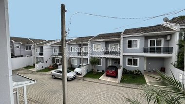 house em Rua Salomão Elias Feder, Uberaba - Curitiba - PR