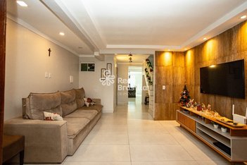 house em QN 8E Conjunto 7, Riacho Fundo II - Brasília - DF