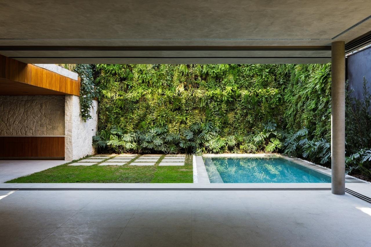 bbec852d-dfeb-40a7-ada2-c79829f96955