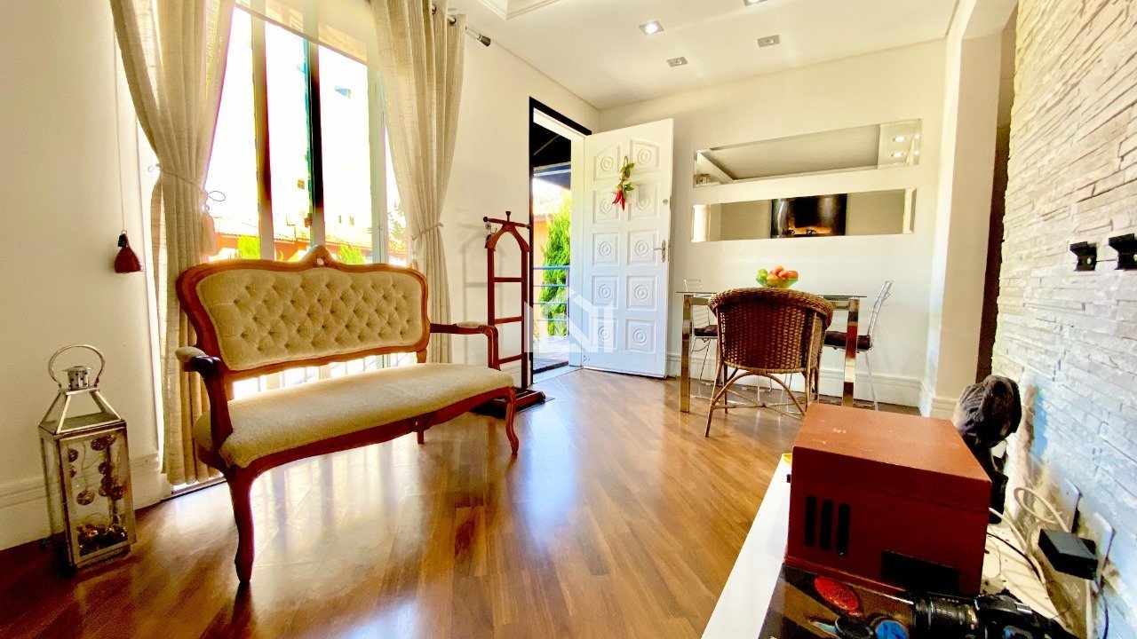 Casa a venda no Vilagio Valle Verde - Sala de televisao e sala de jantar