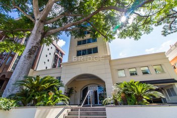 office em Carlos Gomes, Auxiliadora - Porto Alegre - RS