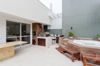 apartment em PASTOR WILLIAM RICHARD SCHISLER FILHO, Itacorubi - Florianópolis - SC