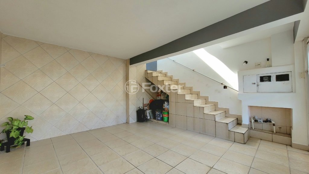 1739302365177-garagem_20_3_.jpeg