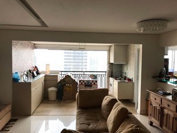apartment em Rua José Gomes Falcão, Parque Industrial Tomas Edson - São Paulo - SP
