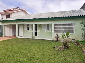 house em Rua Oliveira Brandão, Centro - Tramandaí - RS