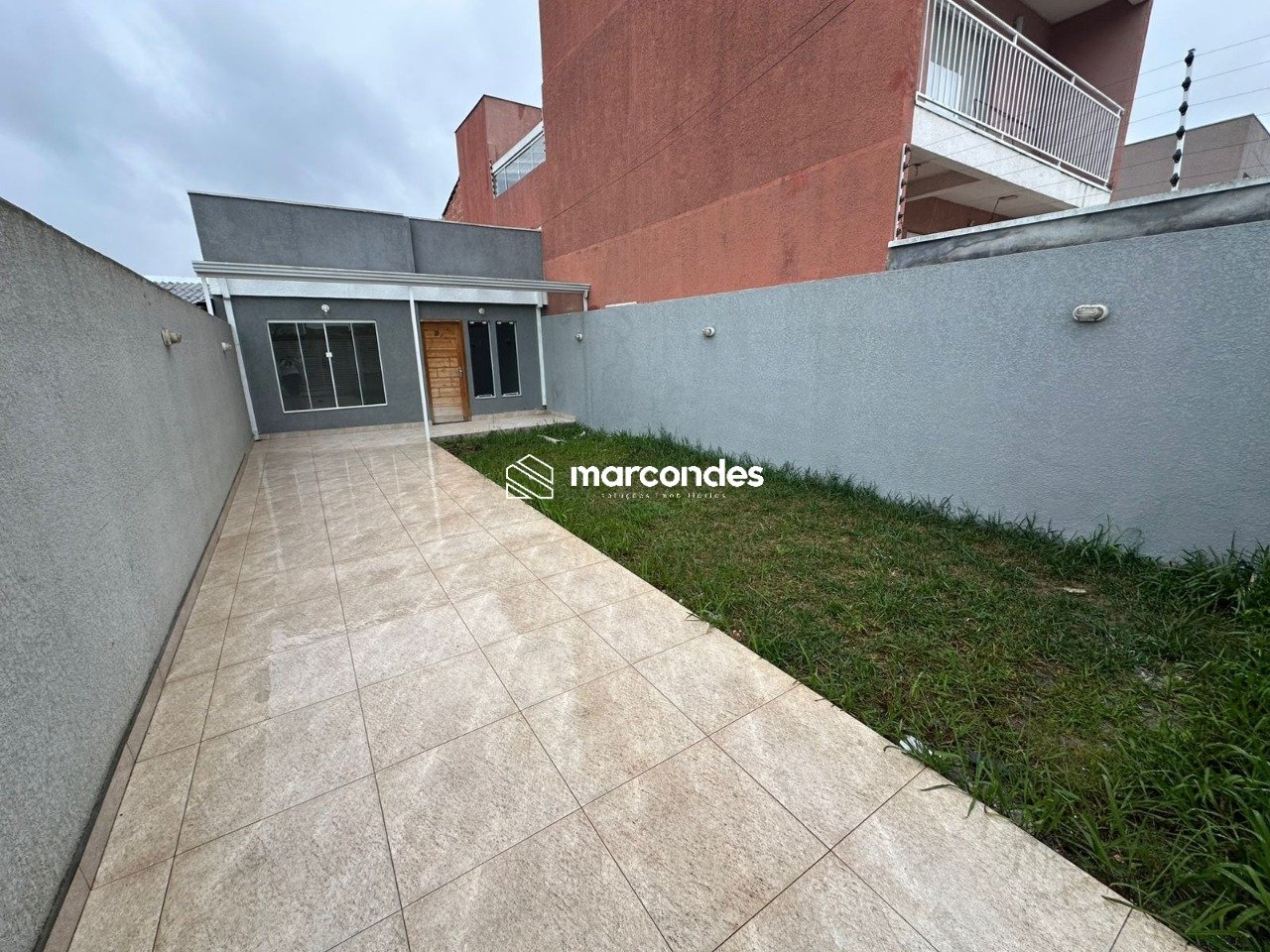 WhatsApp Image 2025-10-28 at 16.44