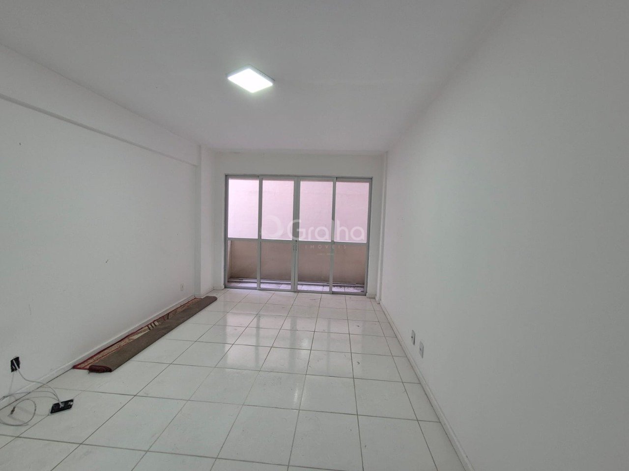 02 SALA