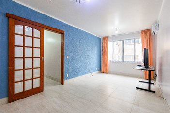 apartment em Rua Carazinho, Petrópolis - Porto Alegre - RS