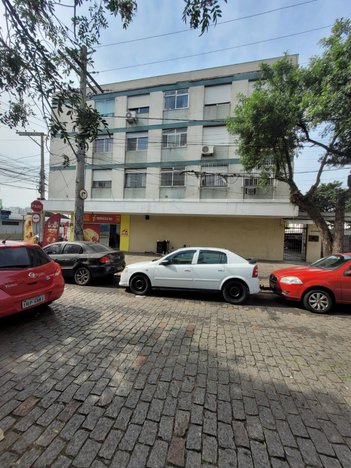 apartment em Avenida Dom Cláudio José Gonçalves Ponce de Leão, Vila Ipiranga - Porto Alegre - RS