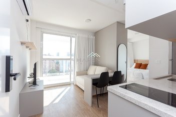 apartment em Rua Lourenço Pinto, Centro - Curitiba - PR