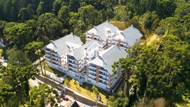 apartment em Rua Arlindo da Silva, Jardim Marcia - Campos do Jordão - SP
