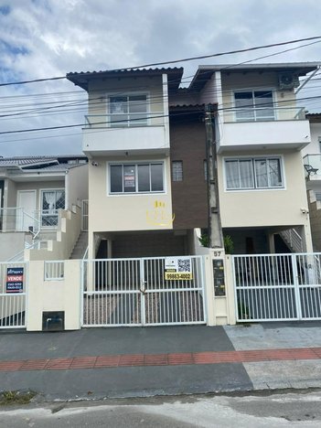 house em Rua Valcioni Duarte, Bela Vista - Palhoça - SC