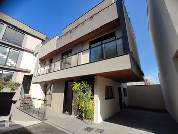 house em Rua Gerson da Graça, Campina do Siqueira - Curitiba - PR