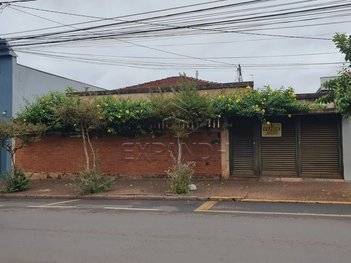 house em Rua Fioravante Sicchieri, Centro - Sertãozinho - SP